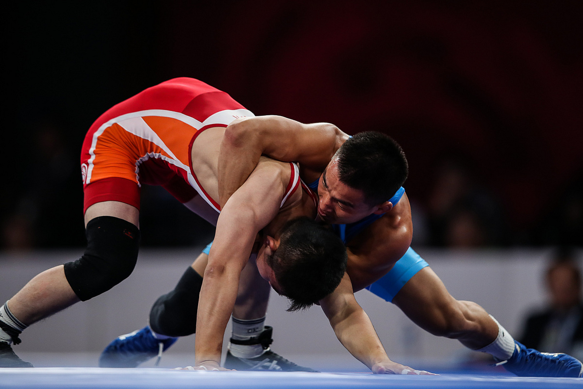 亨德森明确 亨德森明确